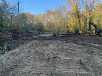 RTEC crew onsite clearing the stream.
