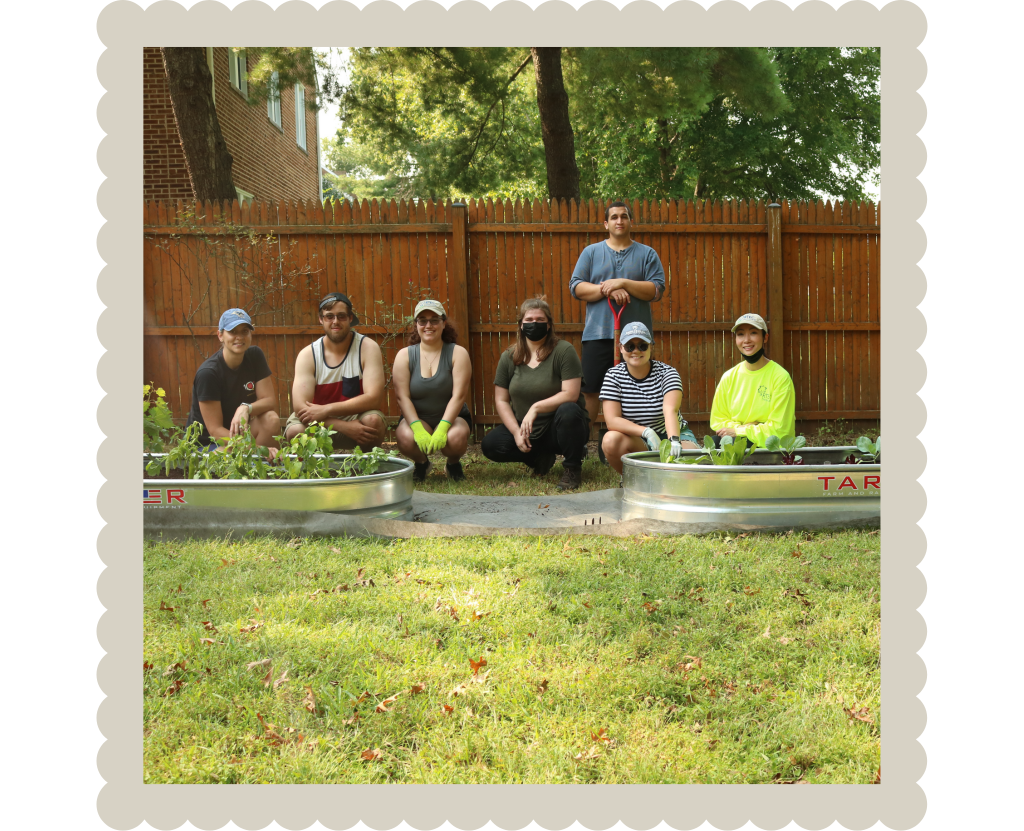 Volunteer group photo.